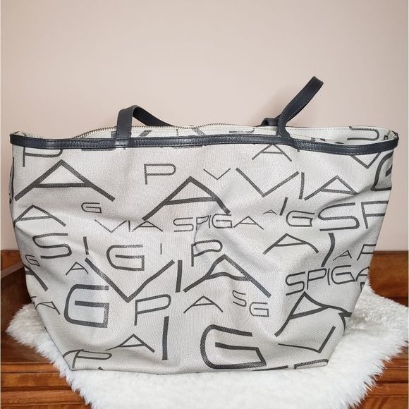 Via Spiga Handbags - Via Spiga bucket tote gym bag